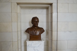 Statue of Eleventh Circuit Court of Appeals Judge Robert Vance